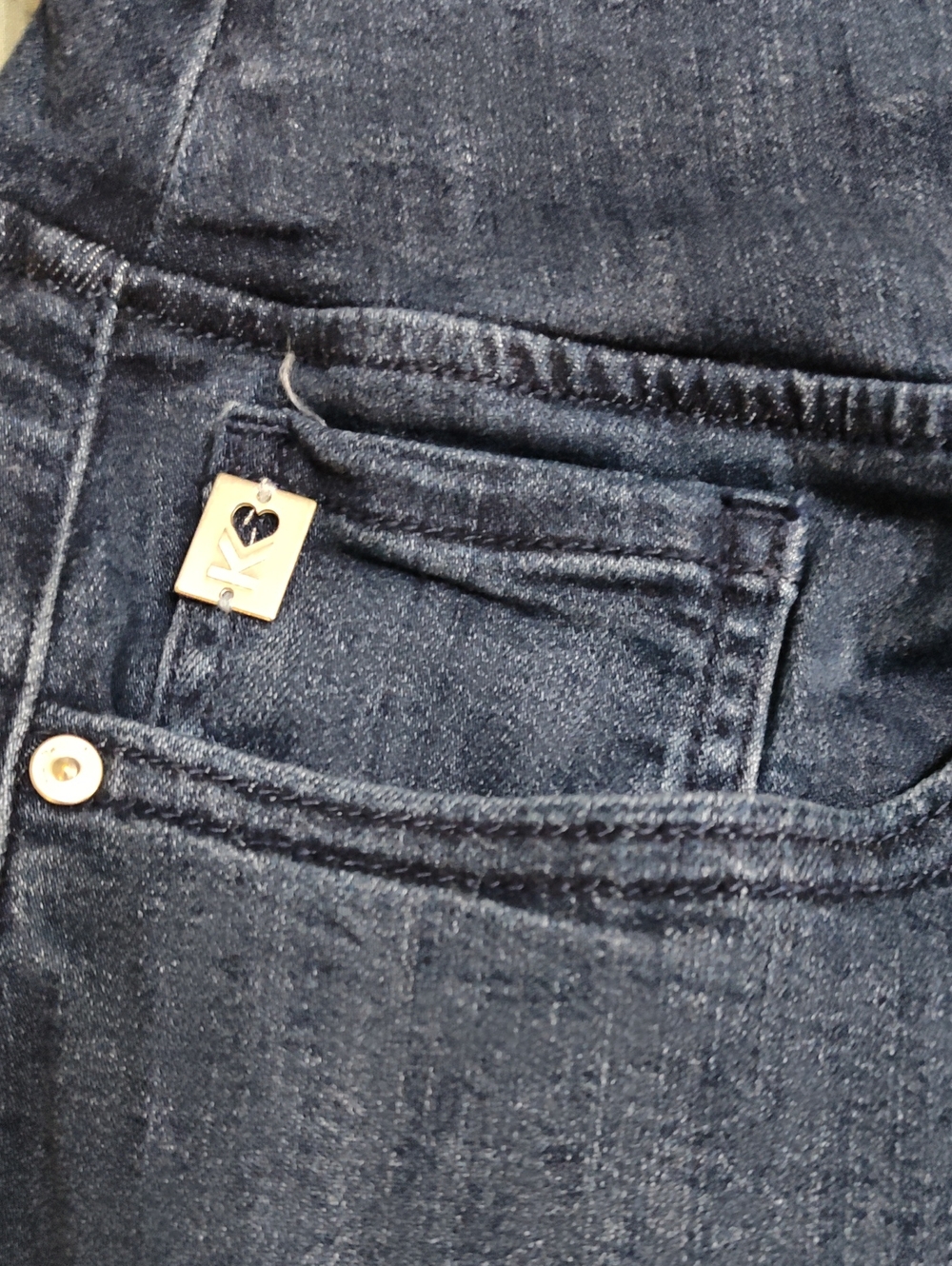 Dark Blue Denim Capri Jeans - Picture 6 of 11